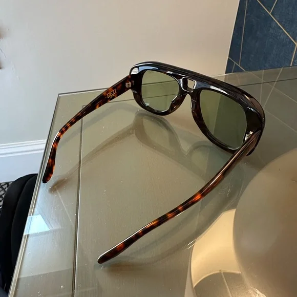 Dezi Pusha Sunglasses - Picture 1 of 5